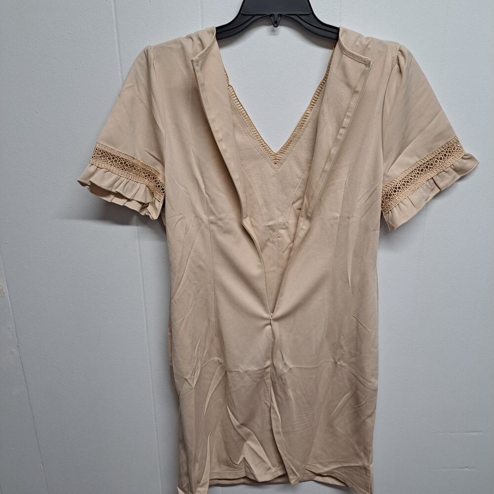 Women Dress Lace V Neck Ruffle Sleeve Casual Short Mini Dress Ligth Khaki Size L - Picture 6 of 11